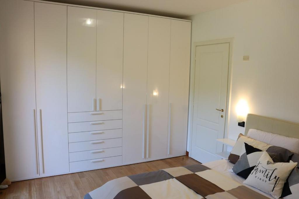 Appartement Dans Un Terrain De Golf, 5 Min De La Mer En Voiture, Parking Gratuit โกโกเลโต ภายนอก รูปภาพ
